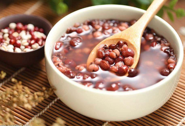 红豆芡实薏仁茶的禁忌与功效