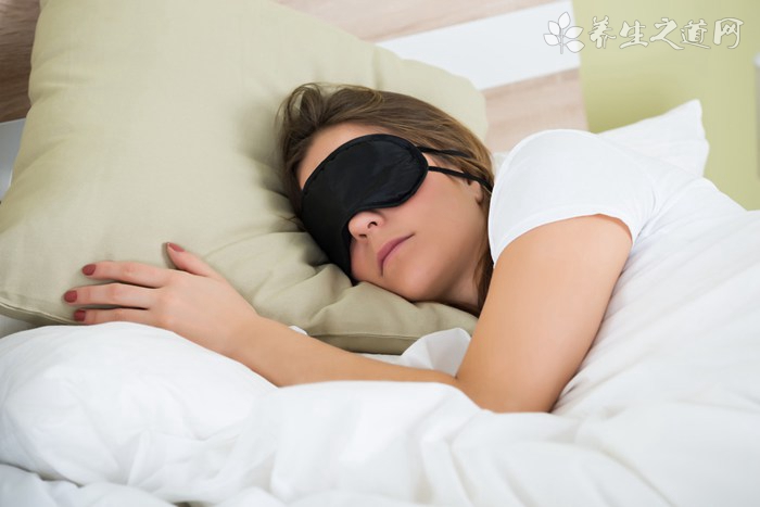 睡觉前做无氧运动好吗
