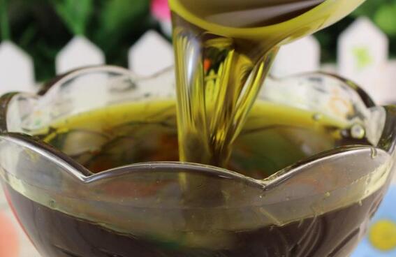 鳄梨精油对皮肤的作用  鳄梨油的美容功效