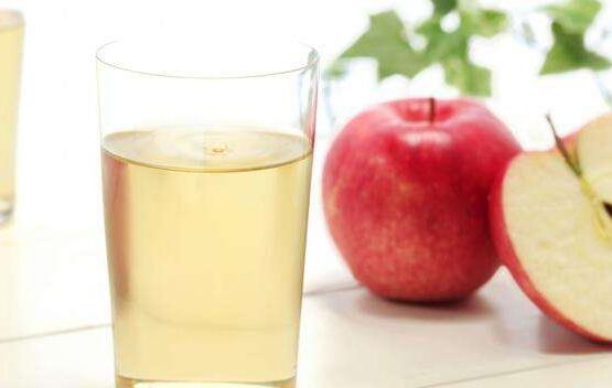 苹果果汁怎么榨好喝 苹果果汁的做法大全