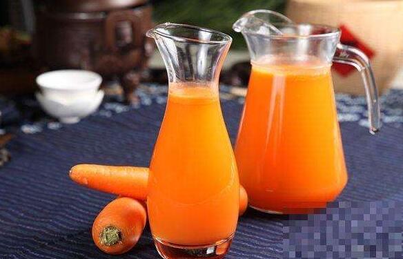 红萝卜汁的作用与功效 红萝卜汁如何做
