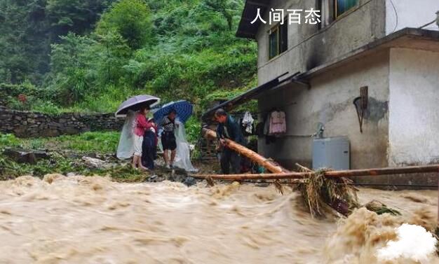贵州黔东南现特大暴雨 房屋被冲走 黔东南暴雨预警