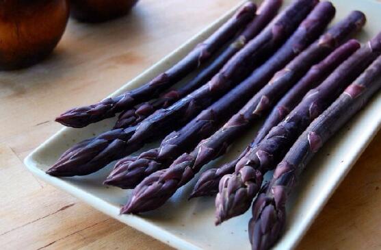 紫芦笋的功效与作用 吃紫芦笋的好处